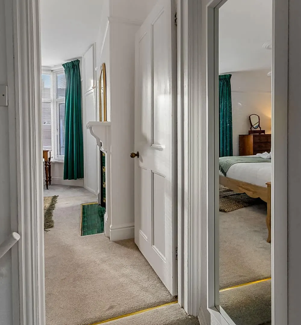 Exeter Station House - Short Stays Uk Ltd 0*,  المملكة المتحدة